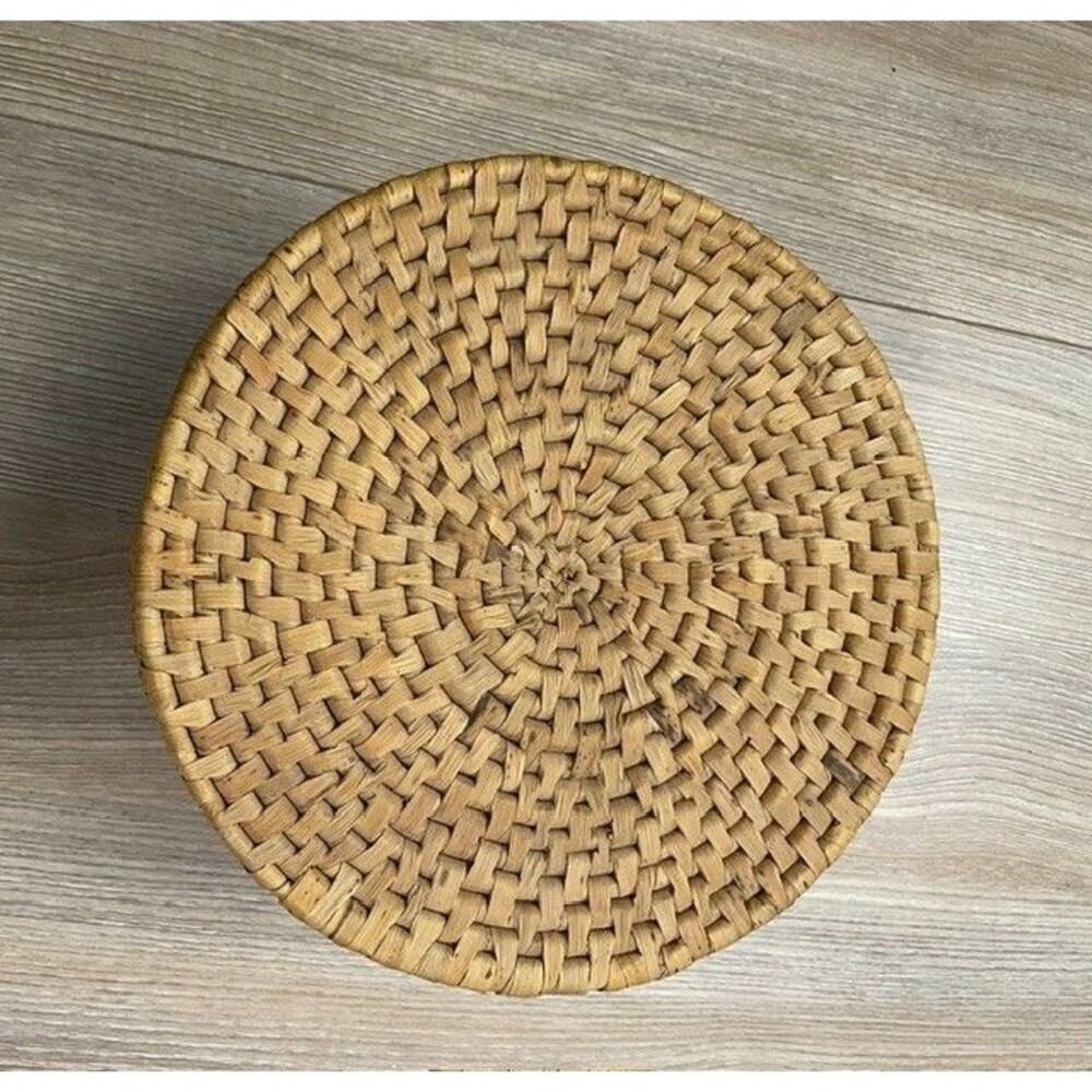 Natural Handwoven Rattan Lidded Storage Basket Trivet/Coaster (12) 7 in Diameter - Picture 6 of 7